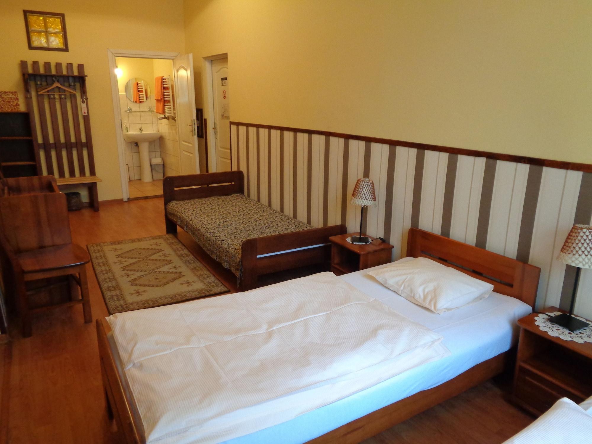 Globtroter Guest House Krakow Ngoại thất bức ảnh
