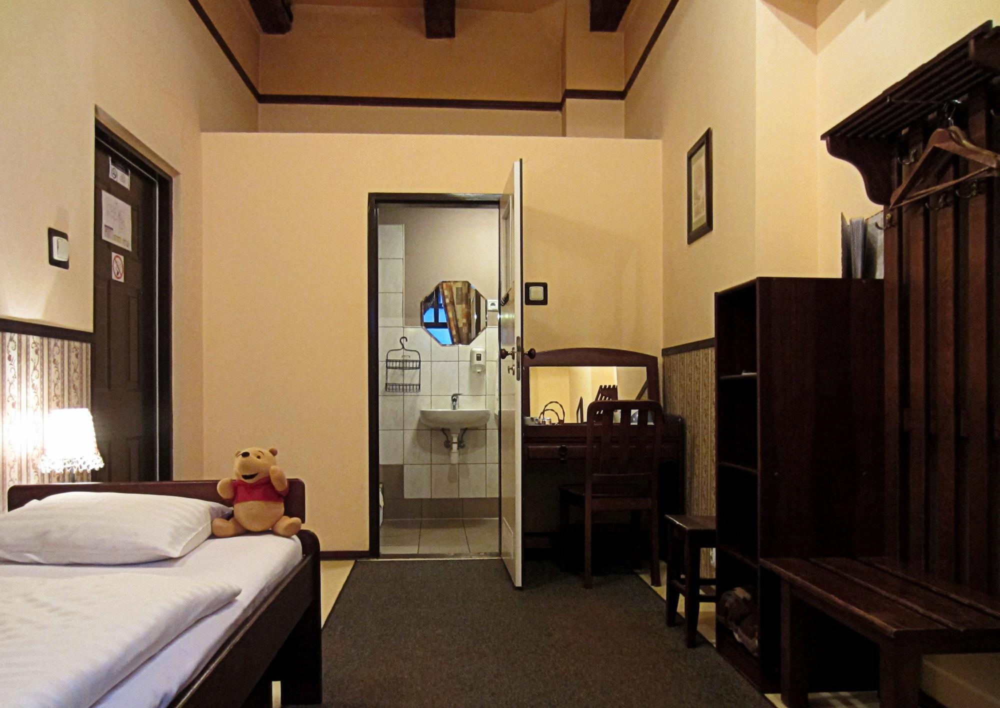 Globtroter Guest House Krakow Ngoại thất bức ảnh