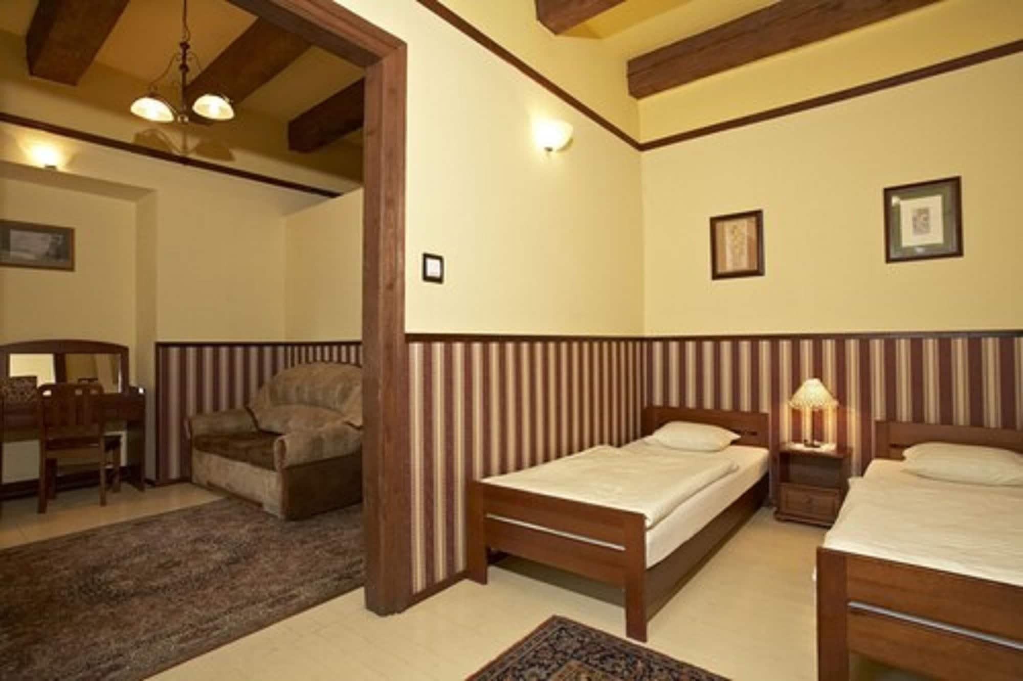 Globtroter Guest House Krakow Ngoại thất bức ảnh